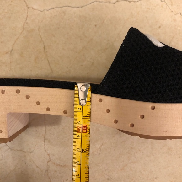 ❌SOLD❌Chanel Neoprene CC Logo Leather Wooden Mules - Picture 8 of 8